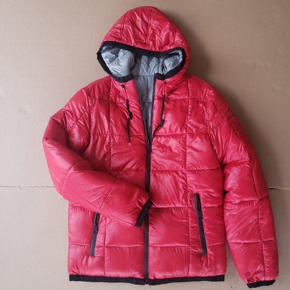 New GUESS Reversible Primal Red Multi Puffer Jacket SZ L - Picture 7 of 11